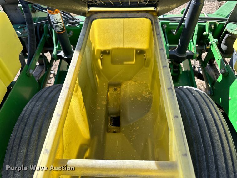 image for item OA9562 John Deere 1770 Conservation Max Emerge Plus planter