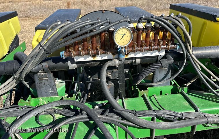 image for item OA9562 John Deere 1770 Conservation Max Emerge Plus planter