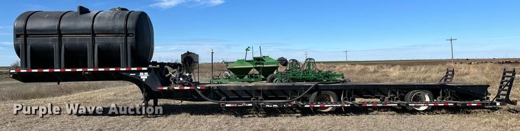image for item OA9563 2007 Behnke sprayer trailer