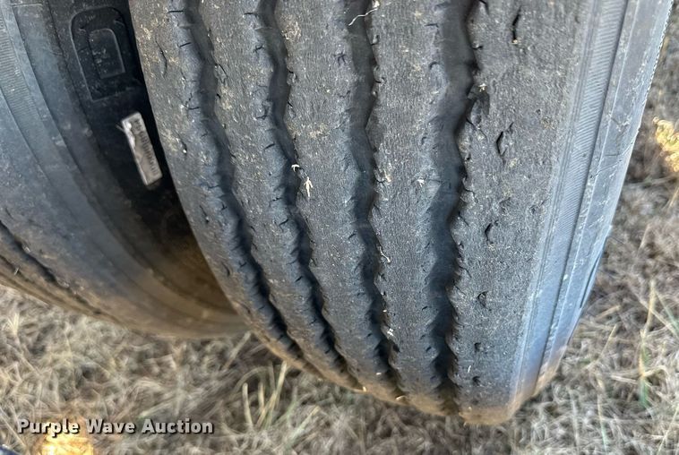 image for item OA9563 2007 Behnke sprayer trailer