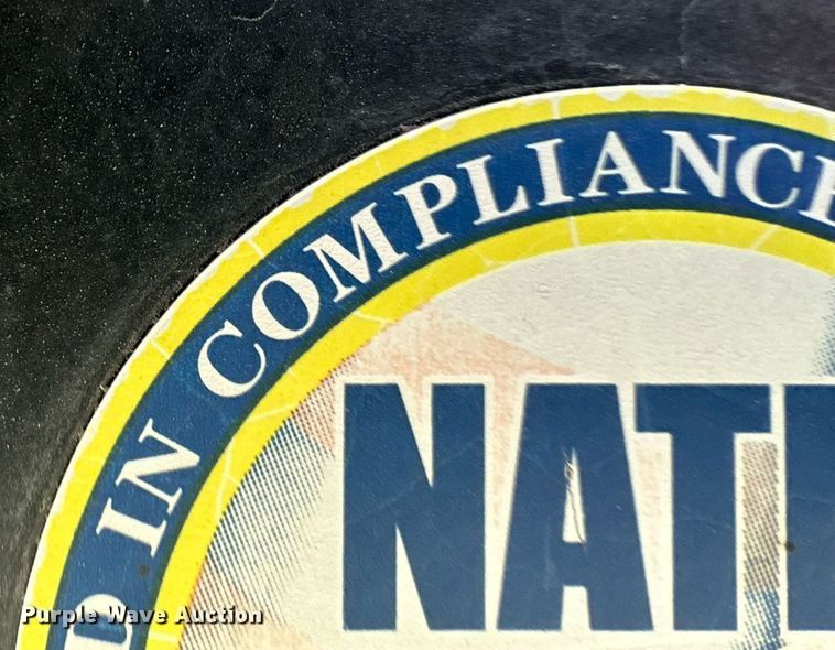 image for item OA9563 2007 Behnke sprayer trailer