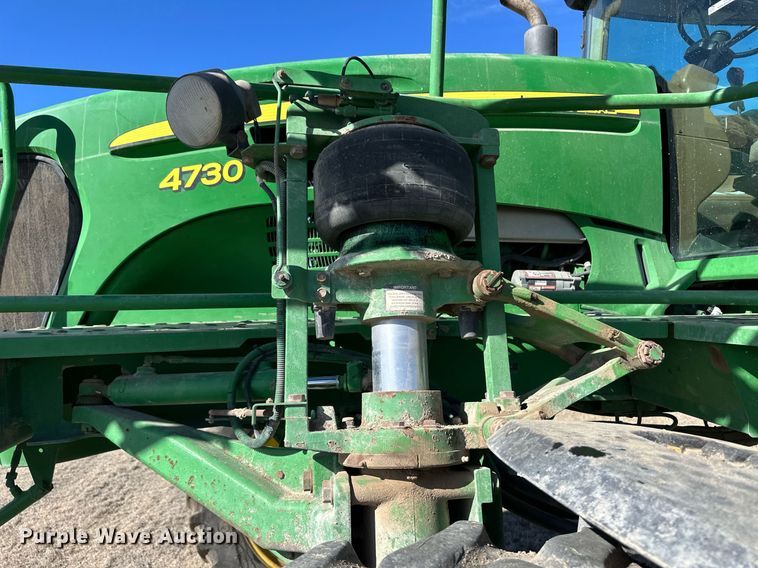 image for item OA9564 2009 John Deere 4730 sprayer