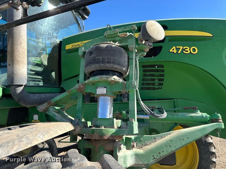 image for item OA9564 2009 John Deere 4730 sprayer