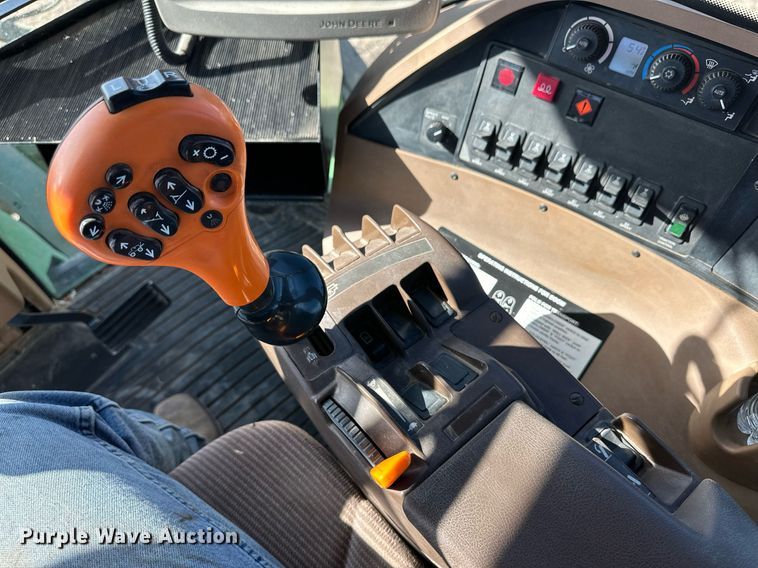 image for item OA9564 2009 John Deere 4730 sprayer