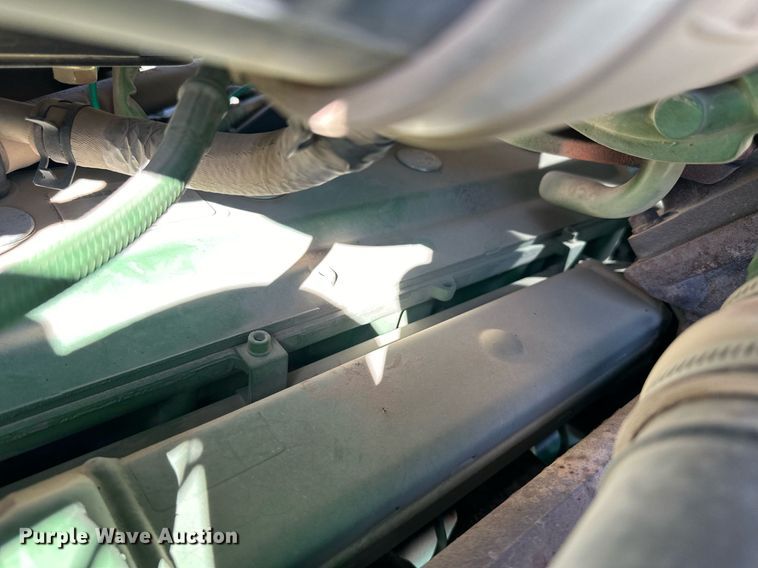 image for item OA9564 2009 John Deere 4730 sprayer