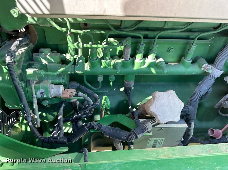 image for item OA9564 2009 John Deere 4730 sprayer