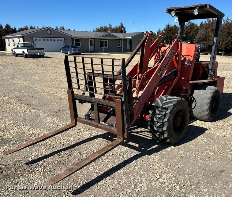 image for item OA9573 Willmar Wrangler wheel loader