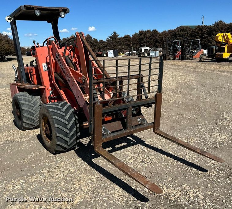 image for item OA9573 Willmar Wrangler wheel loader