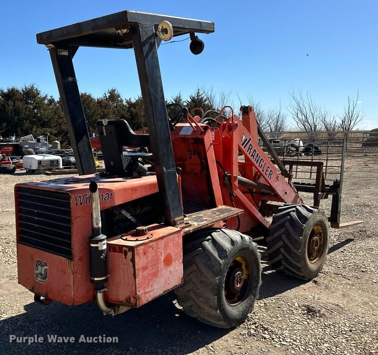image for item OA9573 Willmar Wrangler wheel loader