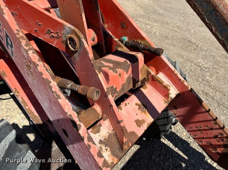 image for item OA9573 Willmar Wrangler wheel loader