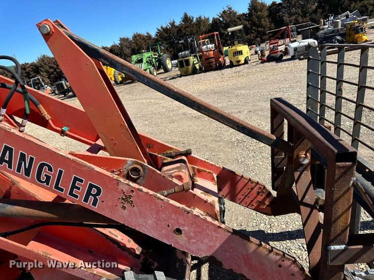 image for item OA9573 Willmar Wrangler wheel loader