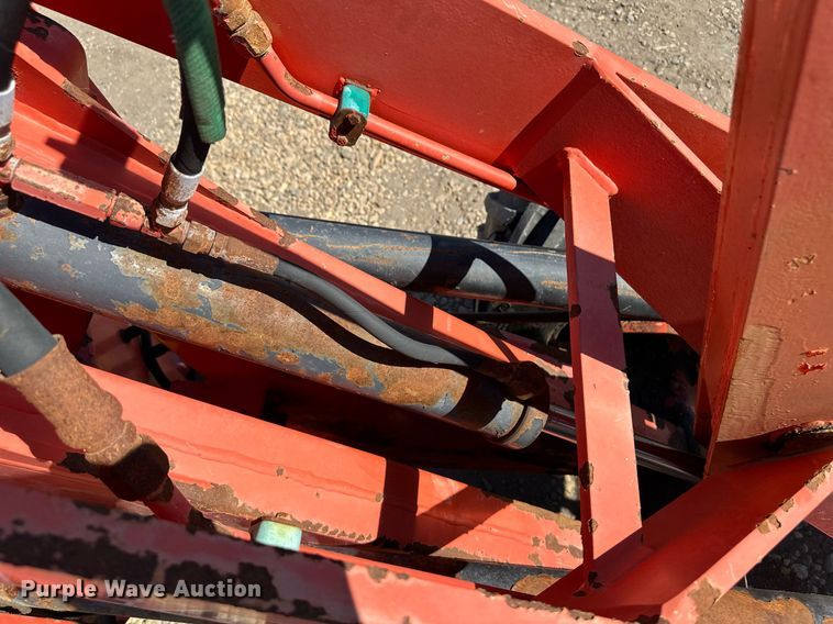 image for item OA9573 Willmar Wrangler wheel loader