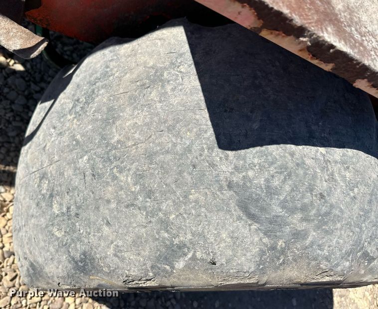 image for item OA9573 Willmar Wrangler wheel loader