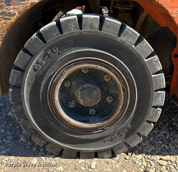 image for item OA9574 Toyota 8FGU30 forklift