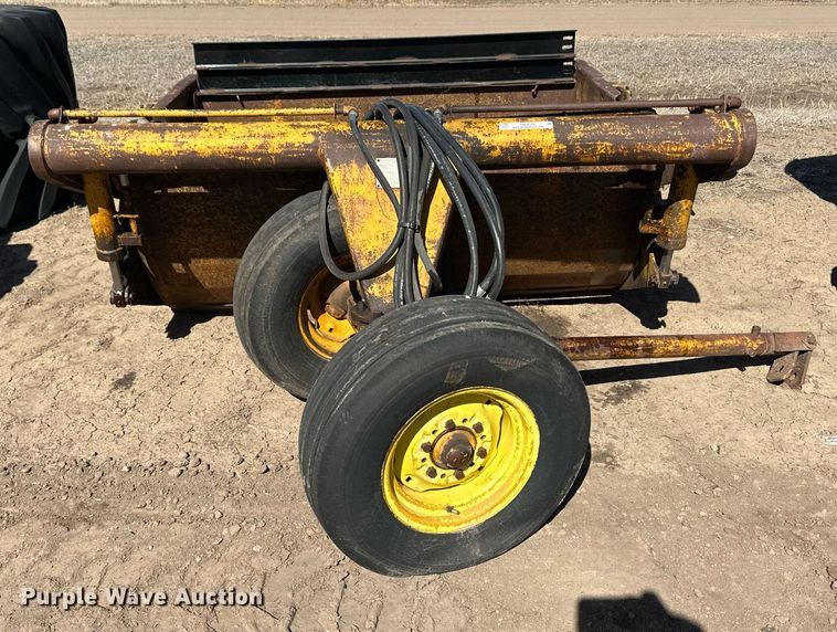image for item OA9578 Soil Mover 225-RF scraper