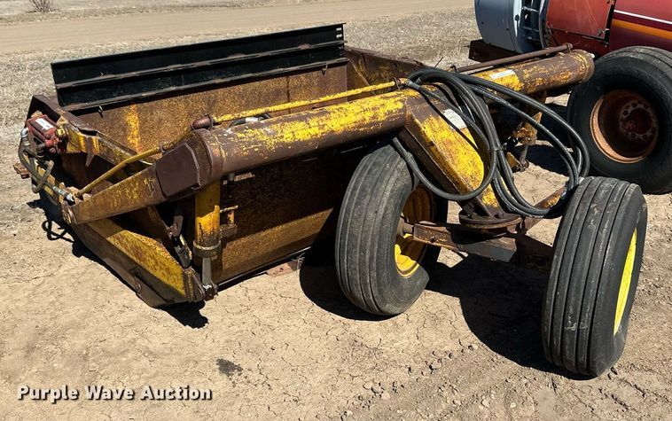 image for item OA9578 Soil Mover 225-RF scraper