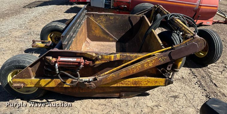 image for item OA9578 Soil Mover 225-RF scraper