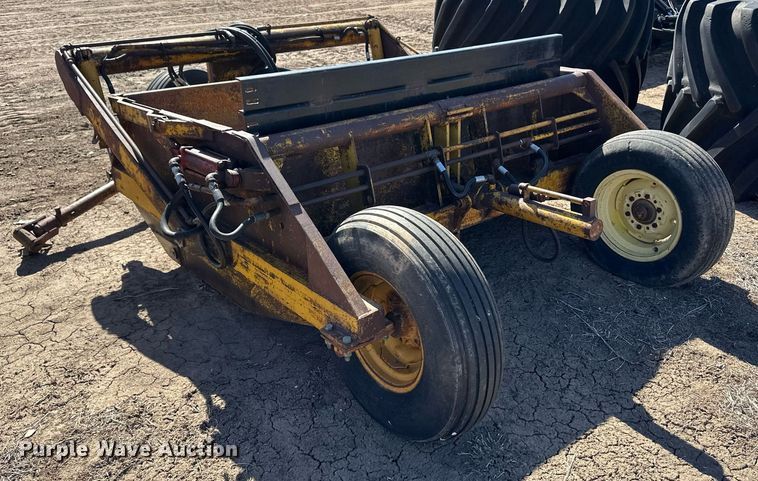 image for item OA9578 Soil Mover 225-RF scraper