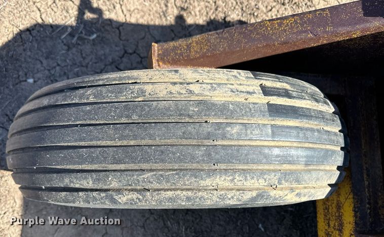 image for item OA9578 Soil Mover 225-RF scraper