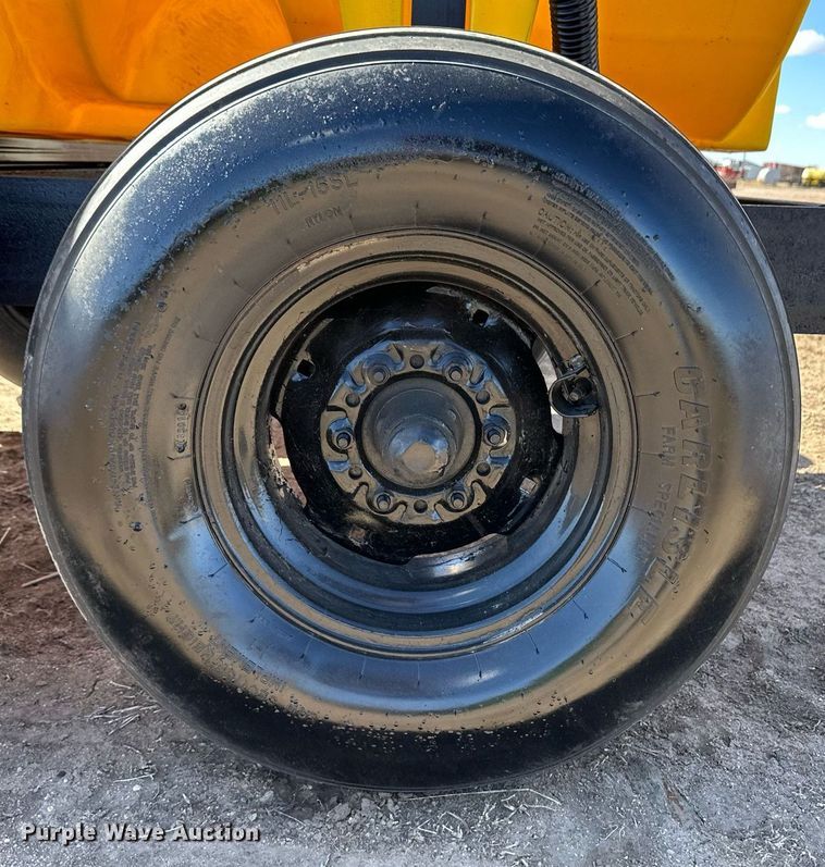 image for item OA9582 Shop built nurse tank trailer