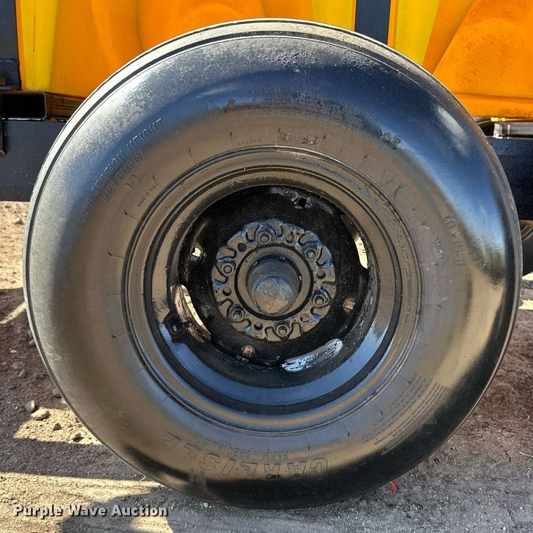 image for item OA9582 Shop built nurse tank trailer