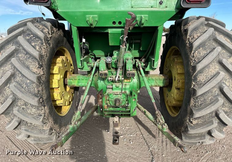 image for item OA9586 1974 John Deere 4430 tractor