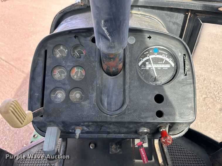 image for item OA9586 1974 John Deere 4430 tractor