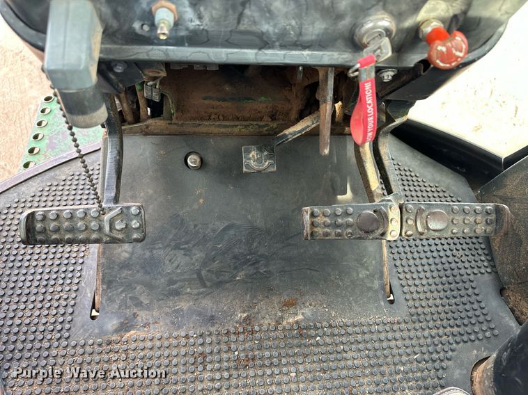 image for item OA9586 1974 John Deere 4430 tractor