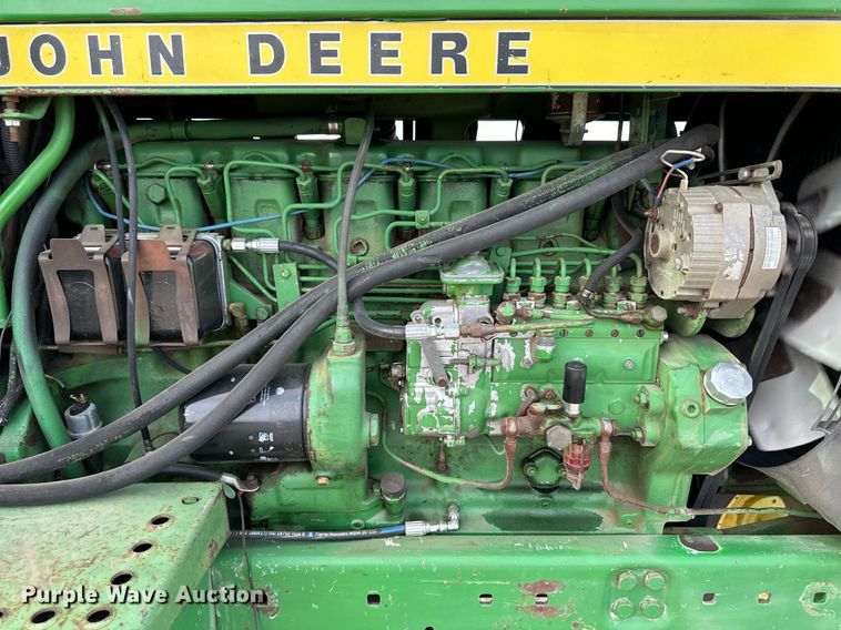 image for item OA9586 1974 John Deere 4430 tractor