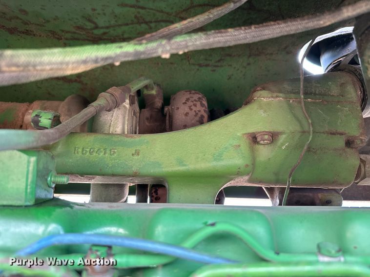 image for item OA9586 1974 John Deere 4430 tractor