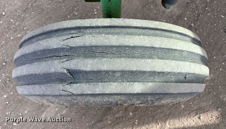 image for item OA9586 1974 John Deere 4430 tractor