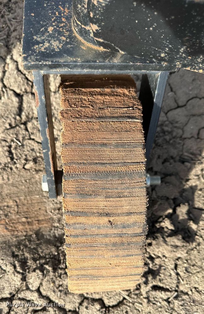 image for item OA9588 Cimarron 61002T rotary mower