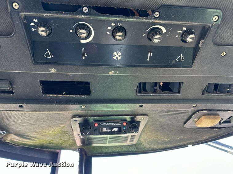 image for item OA9590 1979 John Deere 4640 tractor