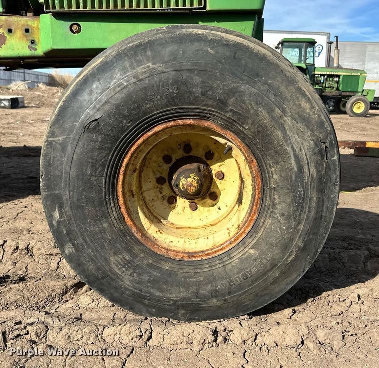 image for item OA9590 1979 John Deere 4640 tractor