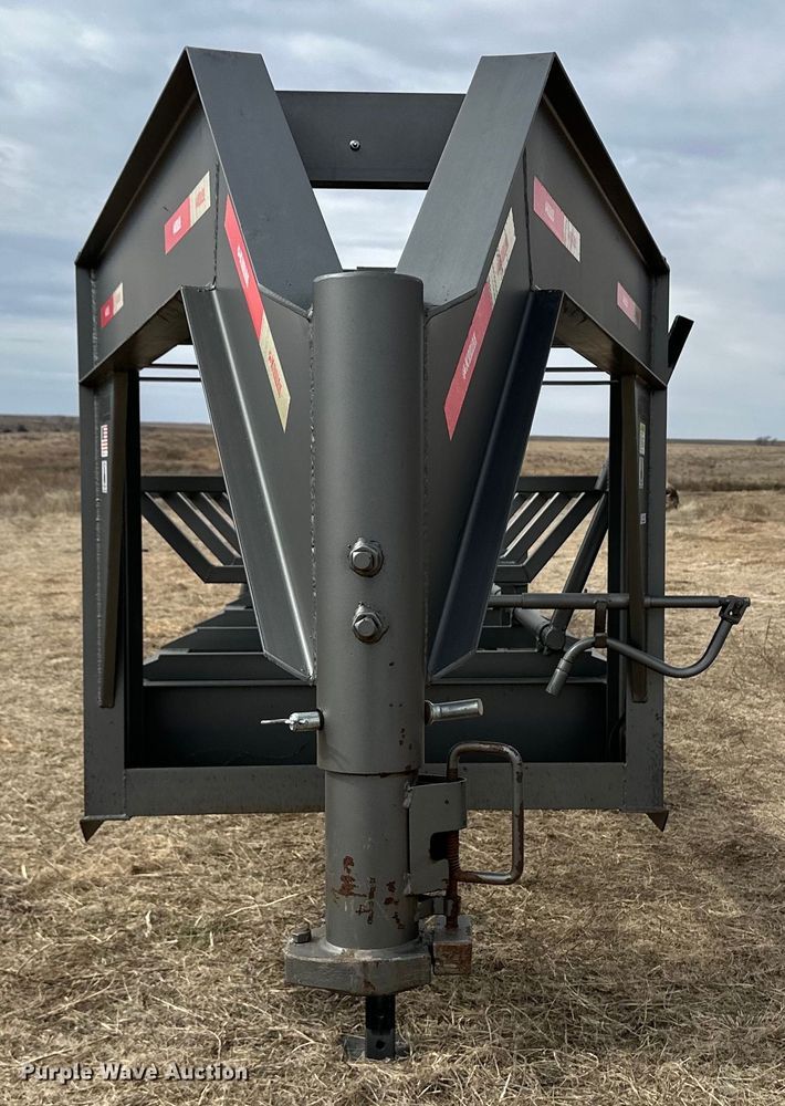 image for item OA9622 Kodiak hay bale trailer