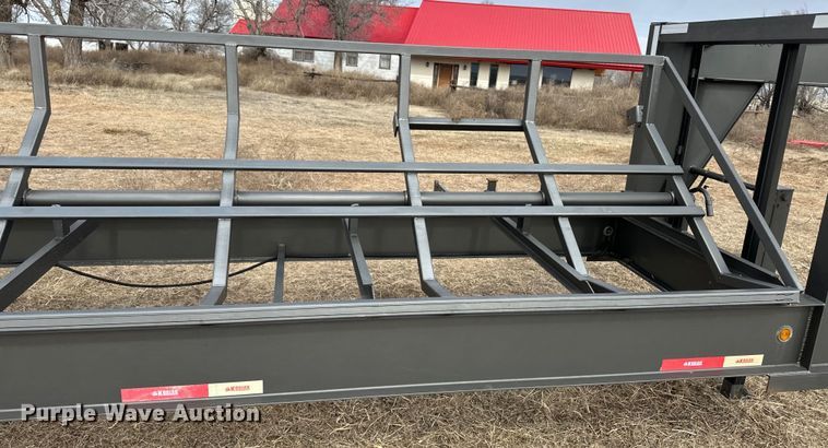 image for item OA9622 Kodiak hay bale trailer