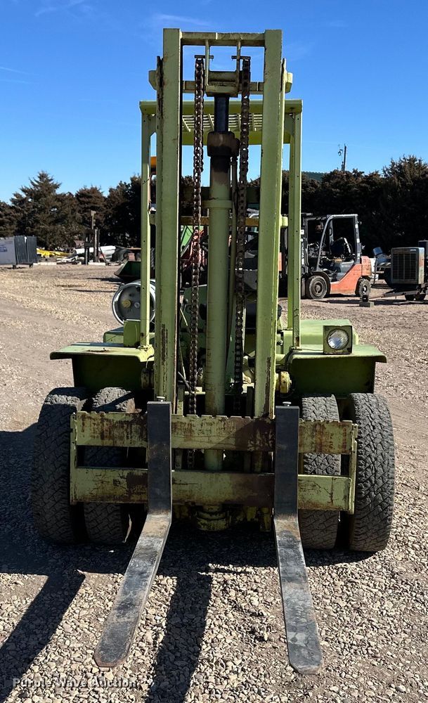 image for item OA9628 Clark IT40B forklift