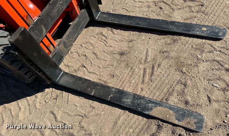 image for item OA9632 Nissan forklift