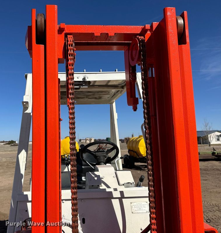 image for item OA9632 Nissan forklift