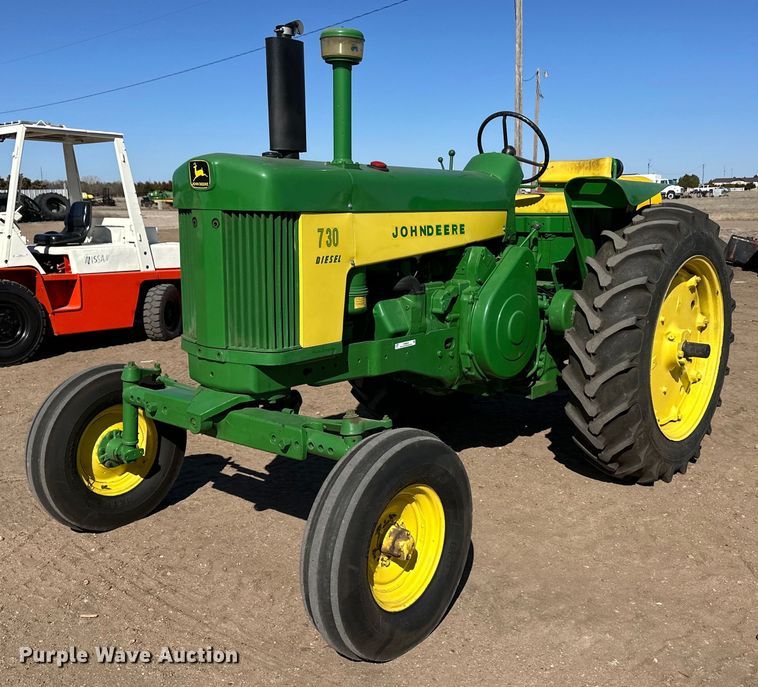 image for item OA9633 1959 John Deere 730 tractor