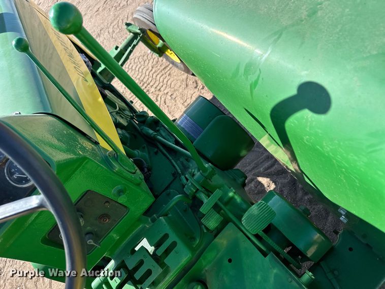 image for item OA9633 1959 John Deere 730 tractor