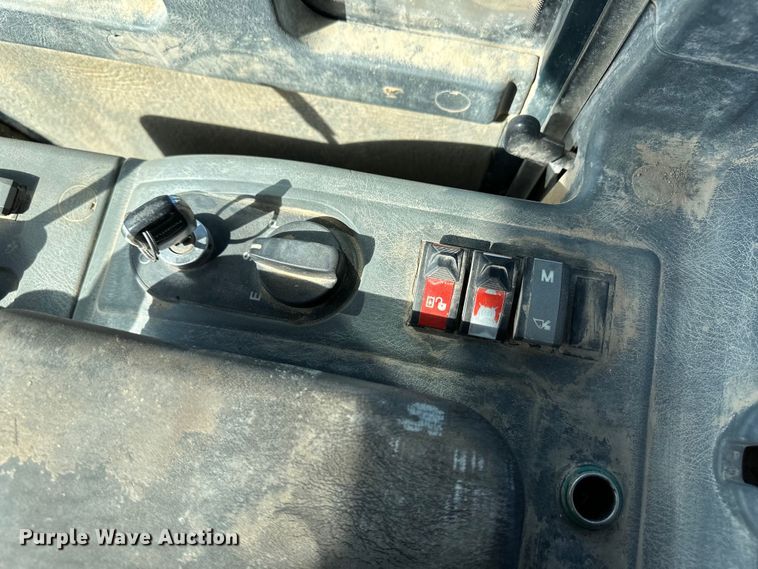 image for item OA9634 2012 Hyundai HL760-9 wheel loader