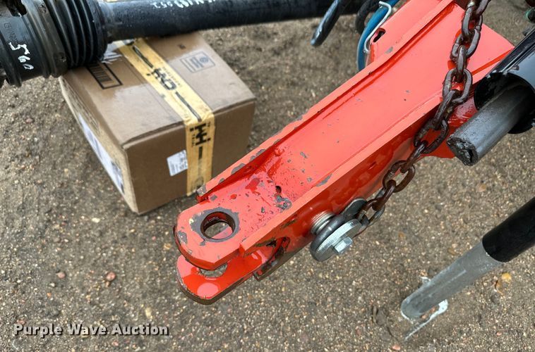 image for item OA9652 2013 New Holland BR7090 Specialty Crop round baler