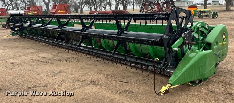 image for item OA9653 2005 John Deere 635F Hydraflex flex head