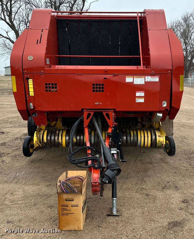 image for item OA9655 2012 New Holland BR7090 Specialty Crop round baler