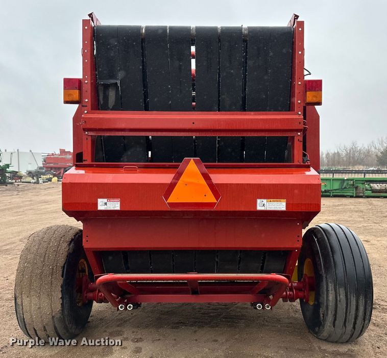 image for item OA9655 2012 New Holland BR7090 Specialty Crop round baler