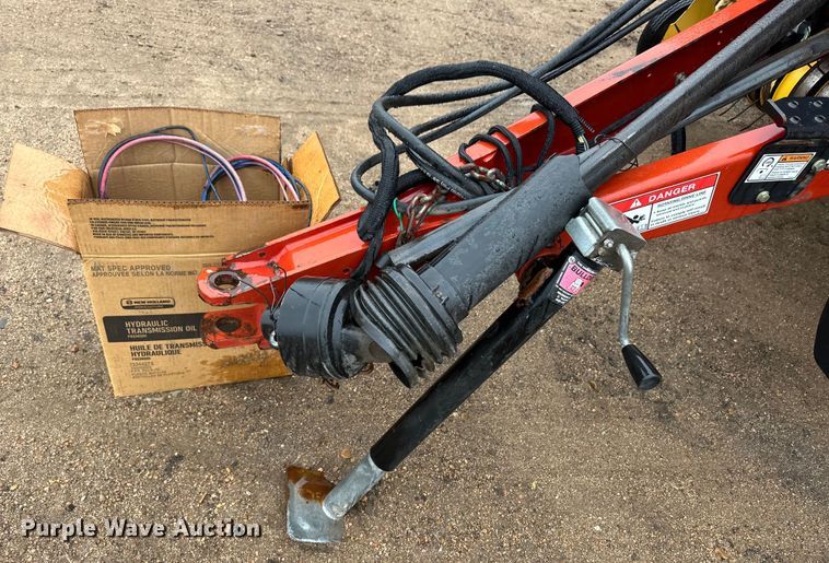 image for item OA9655 2012 New Holland BR7090 Specialty Crop round baler