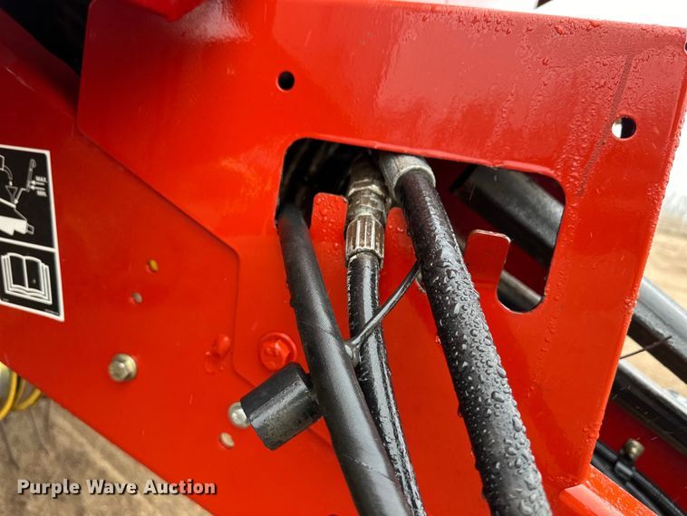 image for item OA9655 2012 New Holland BR7090 Specialty Crop round baler