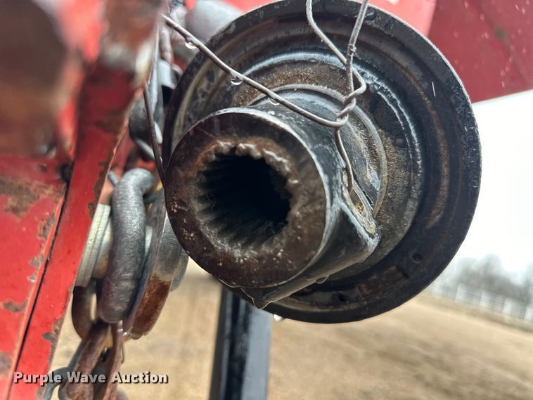 image for item OA9655 2012 New Holland BR7090 Specialty Crop round baler