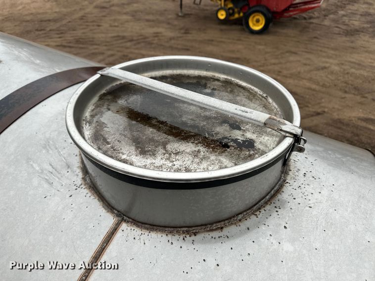 image for item OA9661 Shop built nurse tank trailer